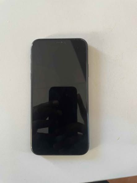 Iphone 11 photo 1