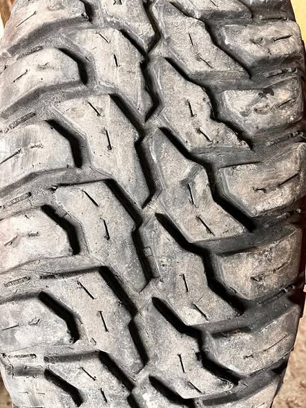 Offroad bakkie tyres photo 3
