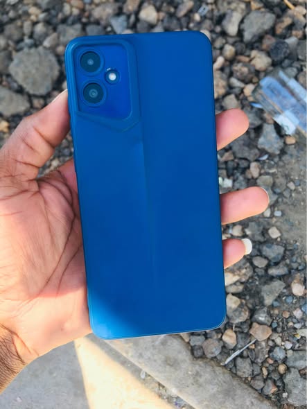 Samsung A05 photo 2