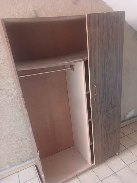 Cupboard photo 2