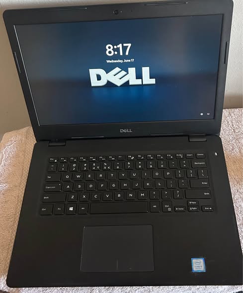 Dell laptop photo 4