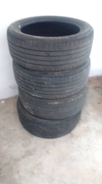 4 x Bridgestone tyres photo 3