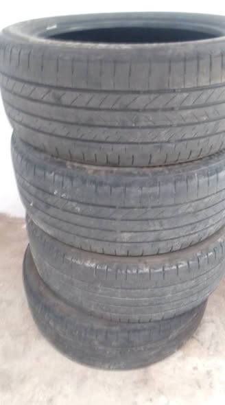 4 x Bridgestone tyres photo 1