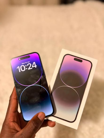 iPhone 14 Pro photo 1