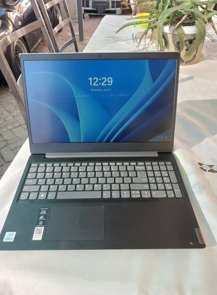 Lenovo core i3 4GB photo 1