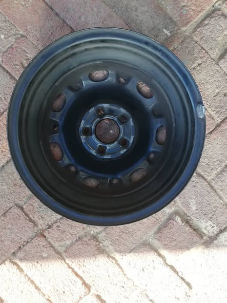 Size 14 rim photo 3