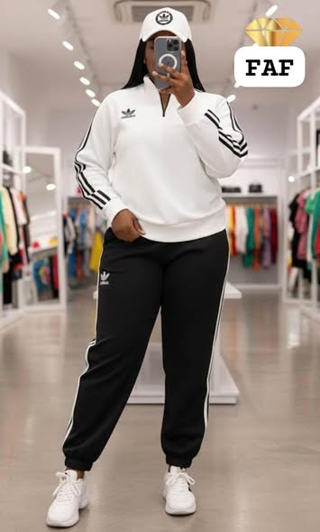 Tracksuits photo 2