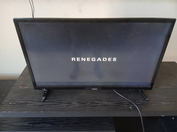 Hisense 32inch normal TV with remote photo 2