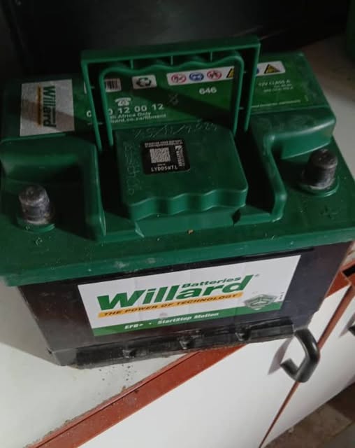 Car battery photo 1