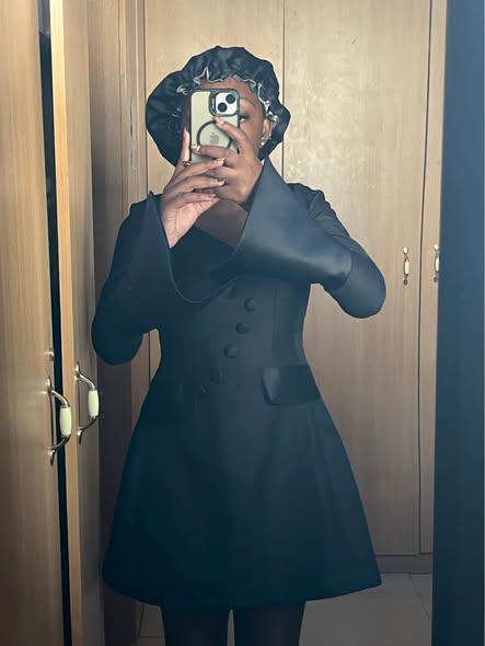 Beautiful custom-made dress photo 5