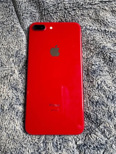 iPhone 8 Plus photo 2