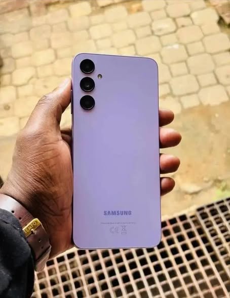 Samsung A05s 64gig photo 2