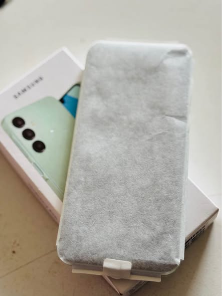 SAMSUNG A16 photo 1