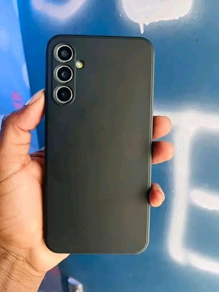 Samsung Galaxy A15 photo 1