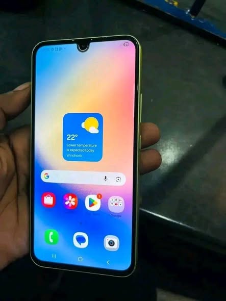 Samsung Galaxy A15 photo 2