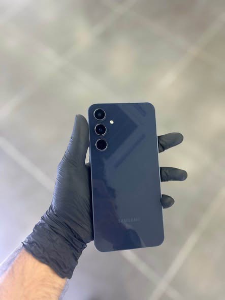 Samsung Galaxy A55 5G photo 1
