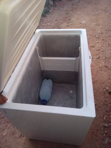 320litre deep freezer photo 2