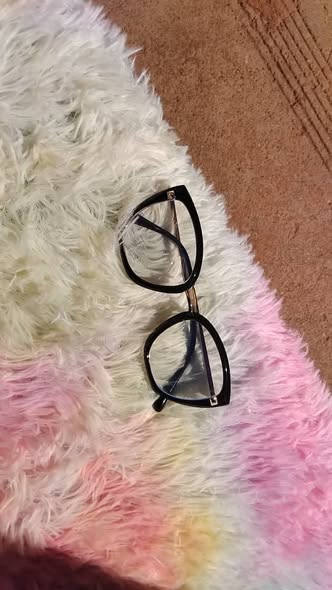 Glasses photo 3