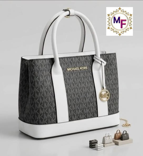 Handbags photo 5