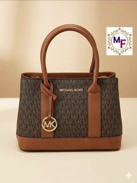 Handbags photo 3