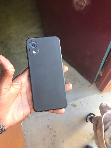Samsung A03 photo 2
