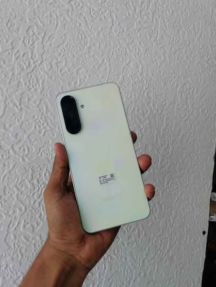 SAMSUNG GALAXY A36 5G photo 3