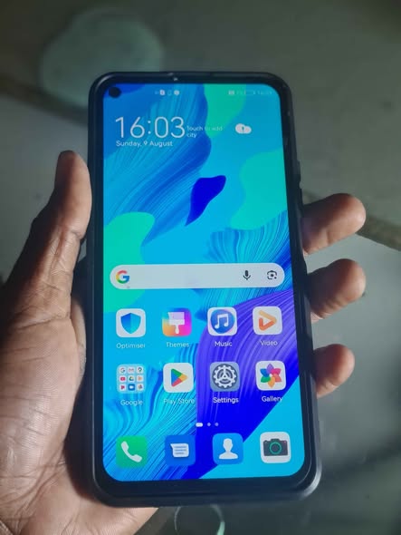 Huawei nova 5t photo 2