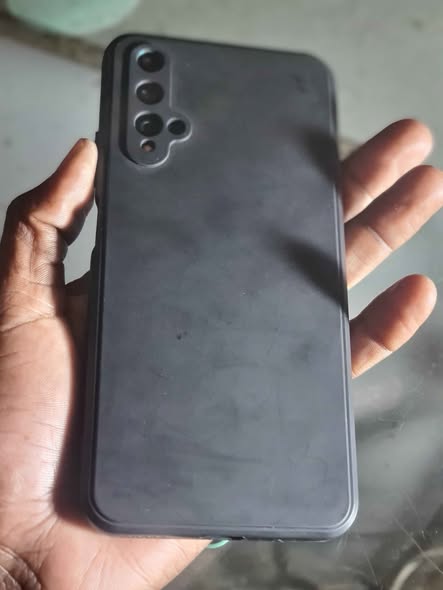 Huawei nova 5t photo 3