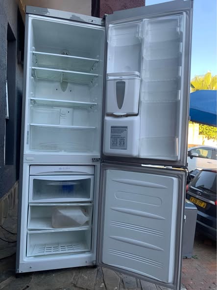 LG Fridge photo 4
