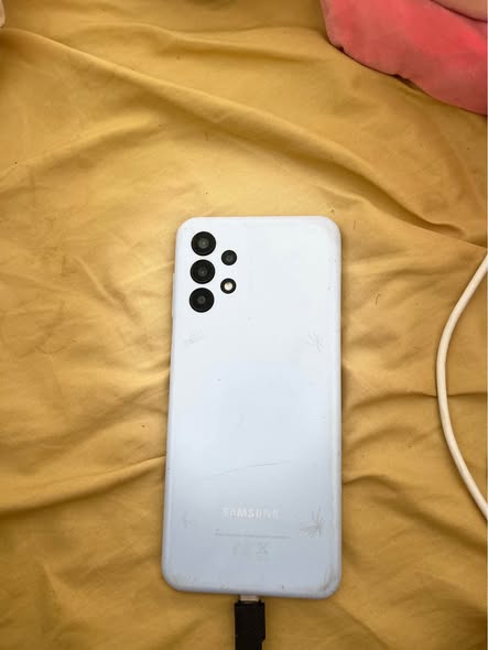 Samsung A13 photo 1