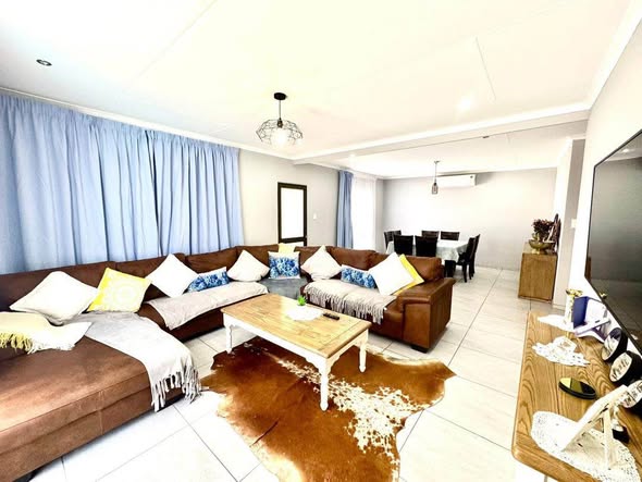 Elisenheim house for sale photo 1
