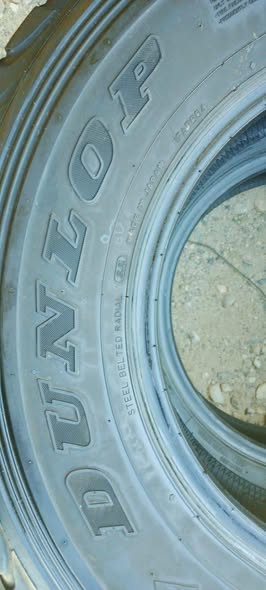 Tyres 265/70/16 DUNLOP photo 3