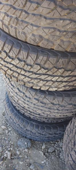 Tyres 265/70/16 DUNLOP photo 1