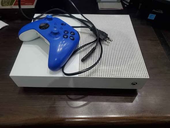 Xbox onw s photo 2