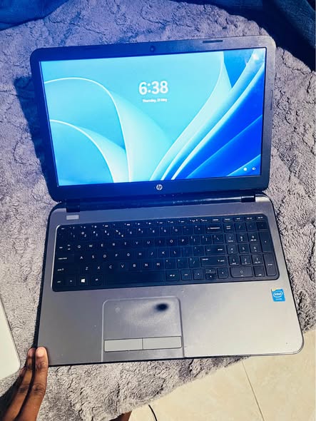 HP Core i3 photo 2