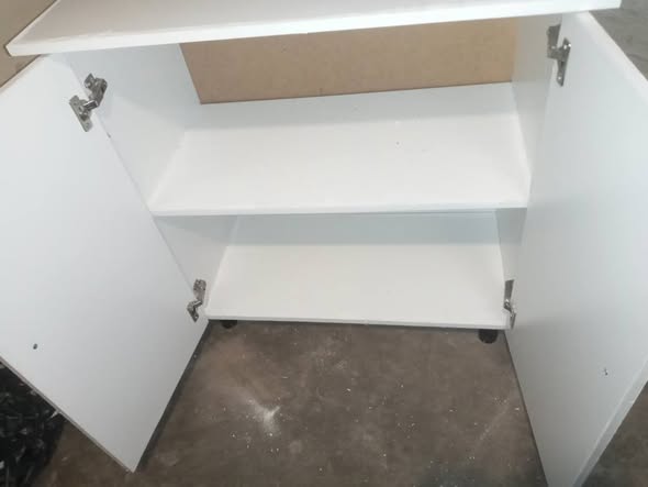 Kitchen cupboards photo 5