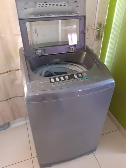 WASHING MACHINE photo 2