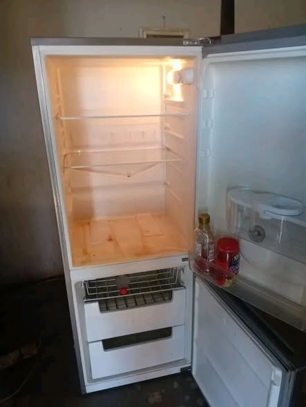 Kic fridge photo 1