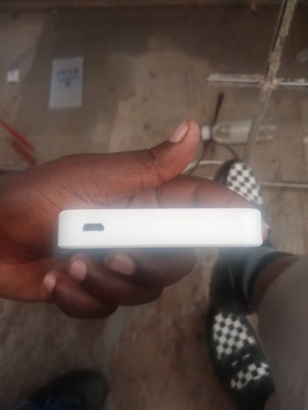 Pocket wifi photo 3