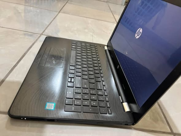 HP 250 G5 INTEL CORE i5 (8th GEN) LAPTOP photo 1