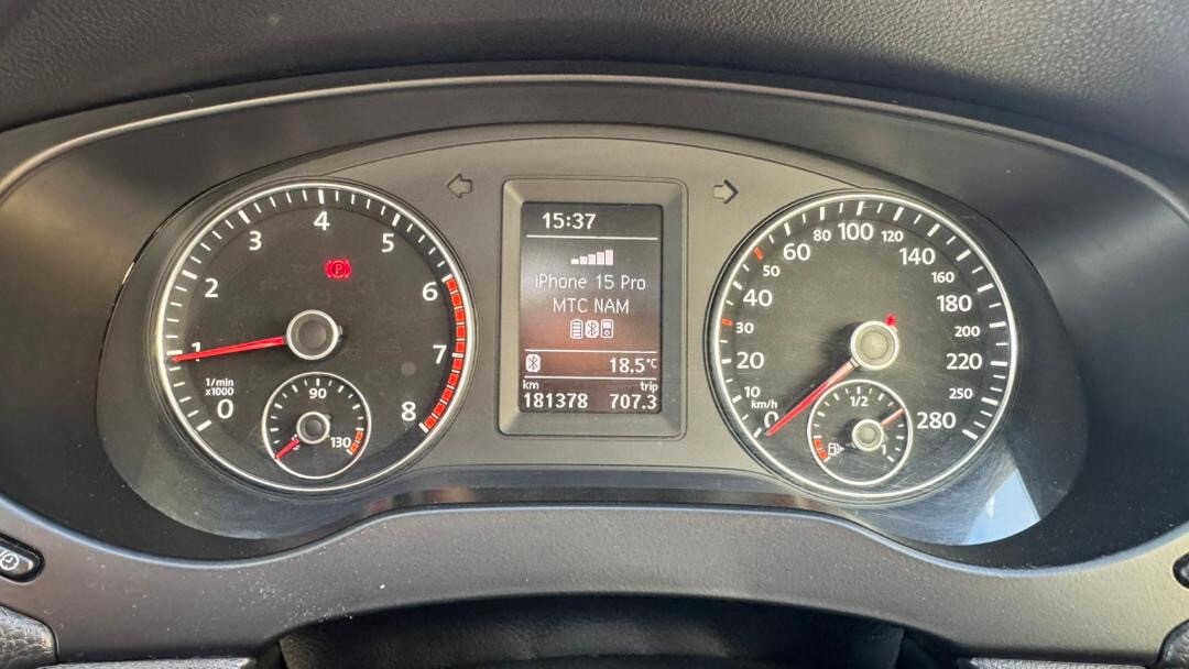 2013 Volkswagen Jetta 6 1.4 TSI Comfortline (Manual) SuperCharged photo 2