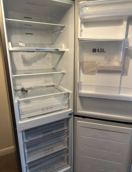 Samsung inverter Fridge photo 1
