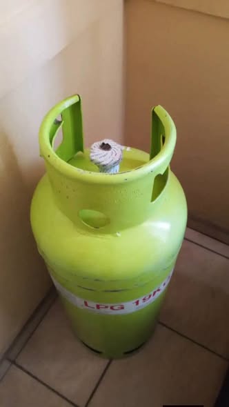19kg Full Gas Cylinder photo 2