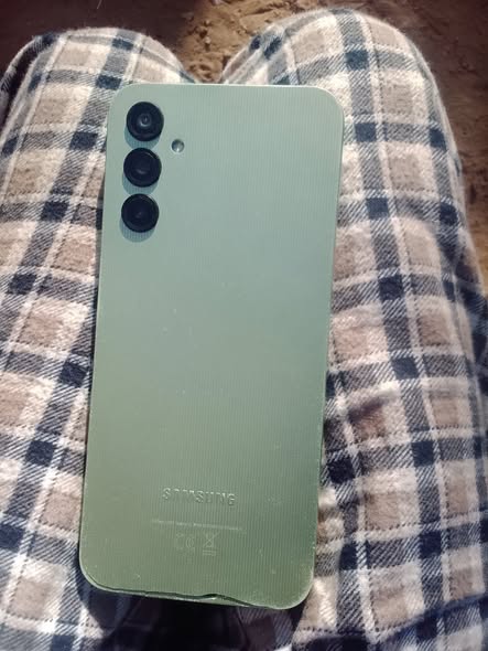 Samsung A14 photo 1
