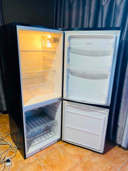 Fridge photo 3