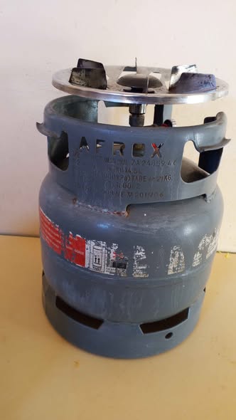 6kg Empty Gas Cylinder + Cooker Top photo 2