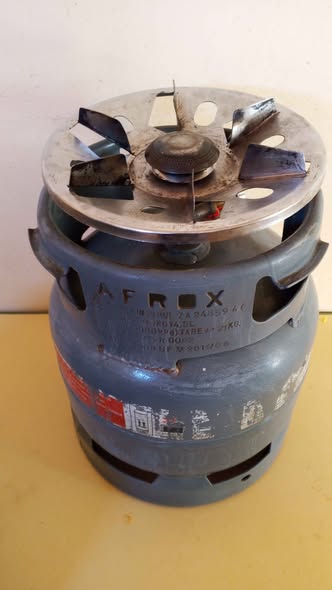 6kg Empty Gas Cylinder + Cooker Top photo 4