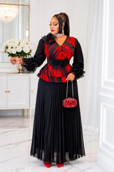 Dress photo 4
