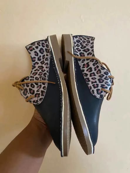 Shoes photo 2