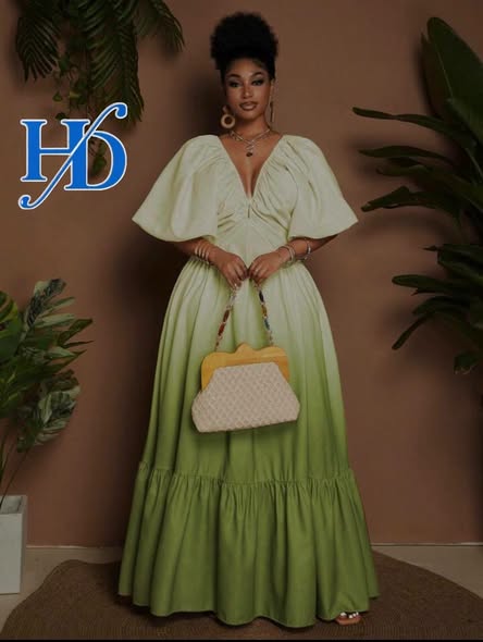 Dress photo 3